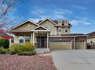 121 N Elk Ct, Aurora, CO 80018
