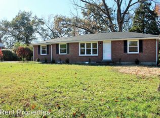 14 Hillsboro Rd, Clarksville, TN 37042