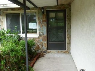 410 W 26th St, Lynn Haven, FL 32444