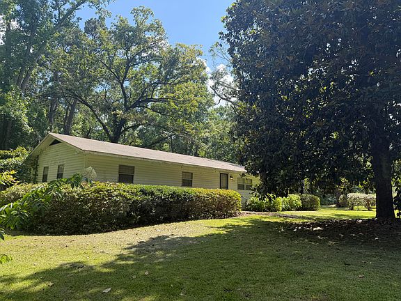4th image of 530 Maxey Rd