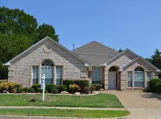 2023 Brushfire Ct, Arlington, TX 76001