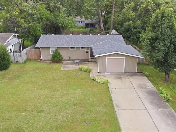 11917 W 91st Ter, Lenexa, KS 66215