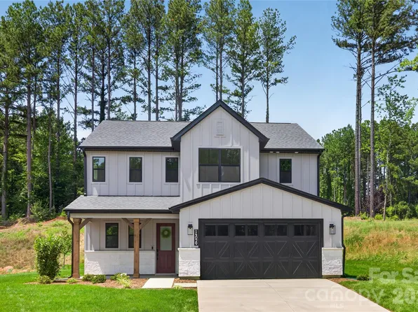 14029 Roosevelt Grove Dr, Huntersville, NC 28078