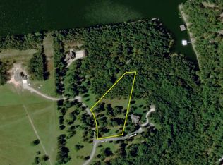 Rockin Star Rd, Galena, MO 65656