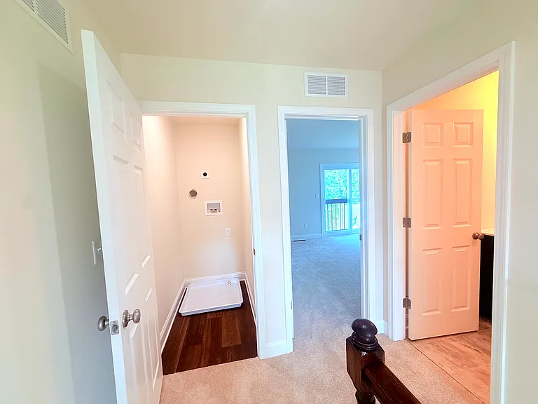 44 Nantucket St — Photo 14