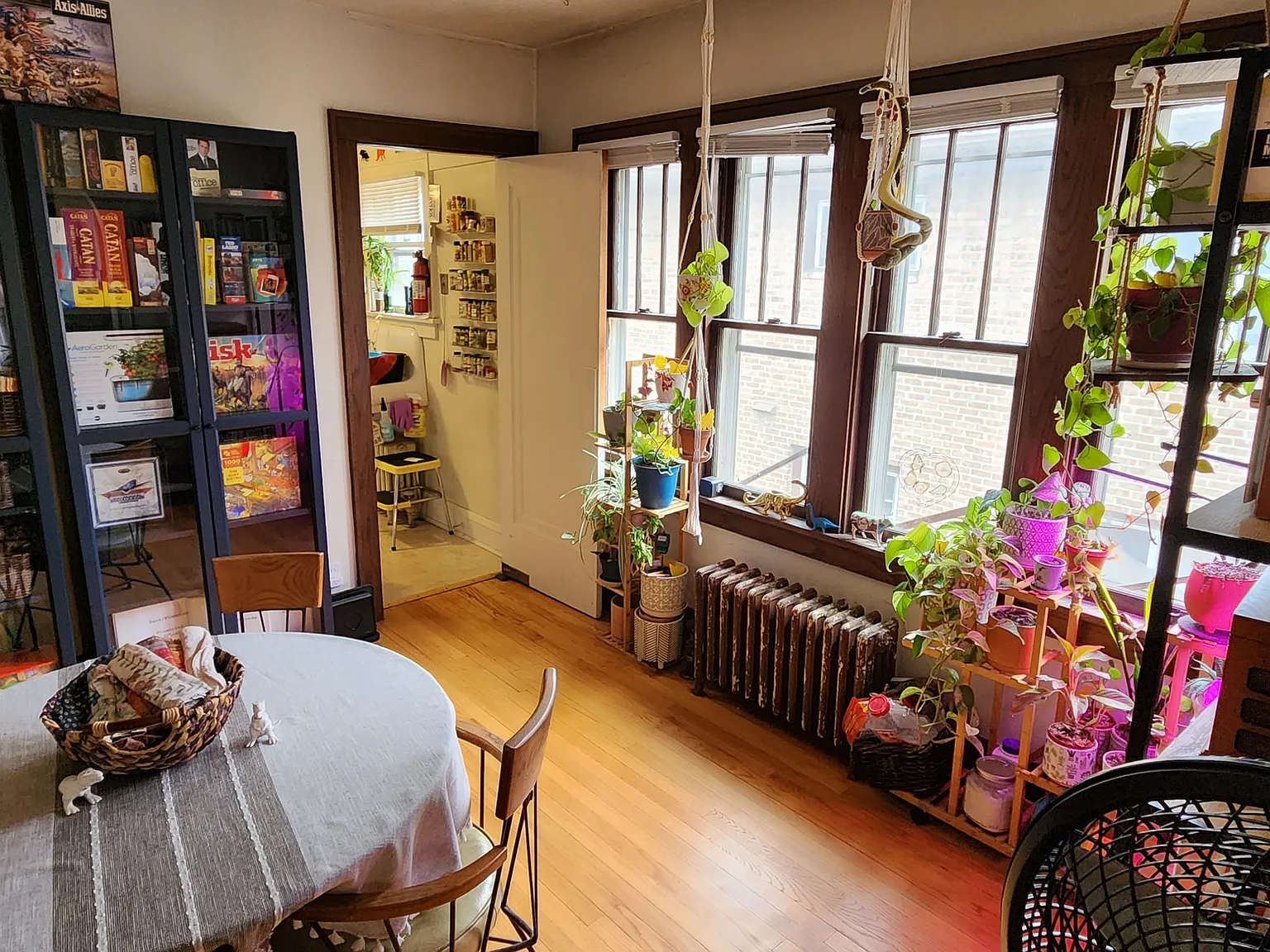 2 bed, 1150 sqft, $1,700 — Photo 4