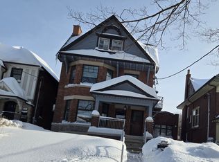 153 Rusholme Rd FRONT 2, Toronto, ON M6H2Y6