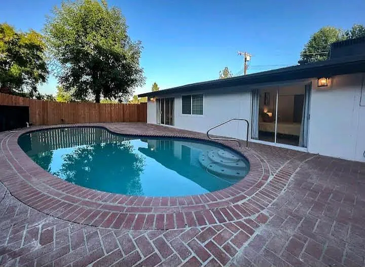 20435 Miranda St — Photo 28