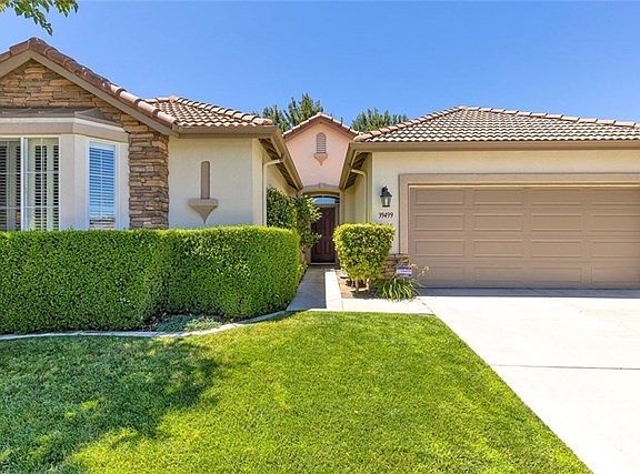 4th image of 39499 Almaden Cir