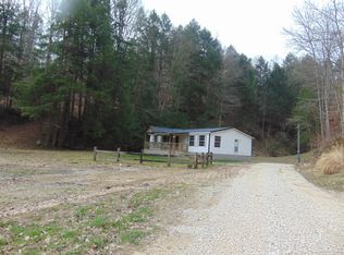 4100 Aden Rd, Olive Hill, KY 41164