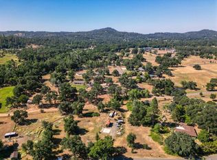 10410 Valley Dr, Rough And Ready, CA 95975