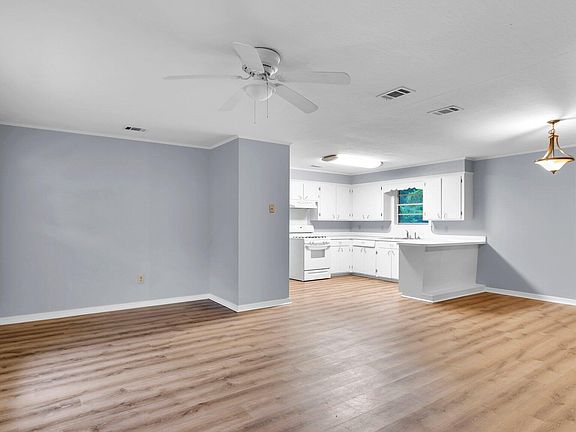 4th image of 602 Mississippi Ave