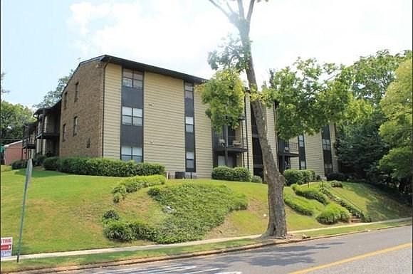 2nd image of 1301 33rd St S APT A