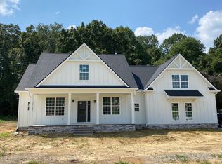 359 Courtney Ann Dr, McMinnville, TN 37110