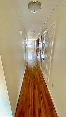 1st image of 224 Quincy St APT 3
