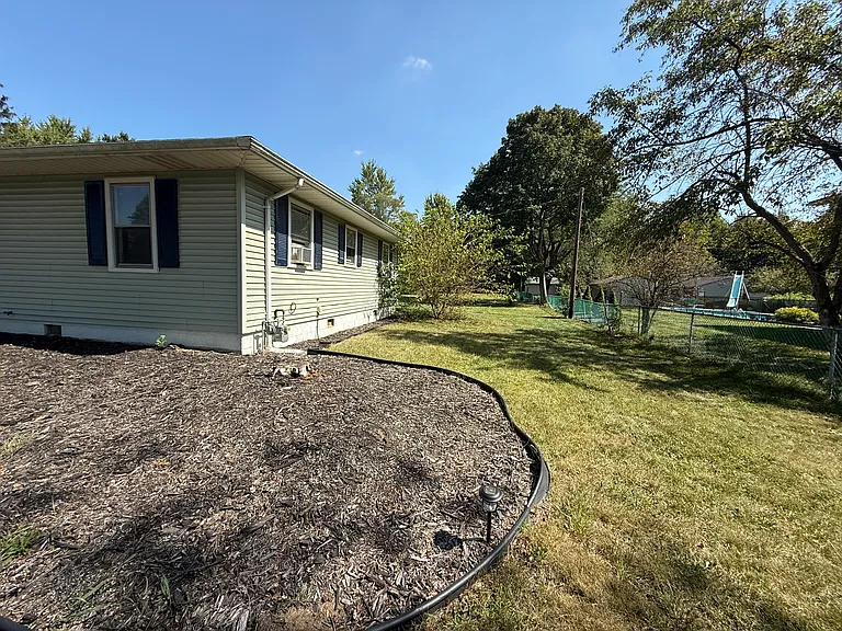 8603 Bunton Rd — Photo 3