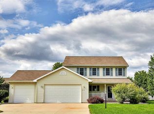 W6078 Zinnia Dr, APPLETON, WI 54915