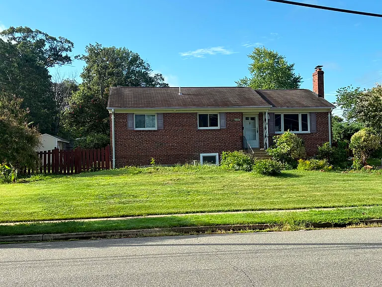 7307 Grace St — Photo 20