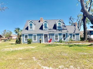 3000 Kingswood Dr, Panama City, FL 32405