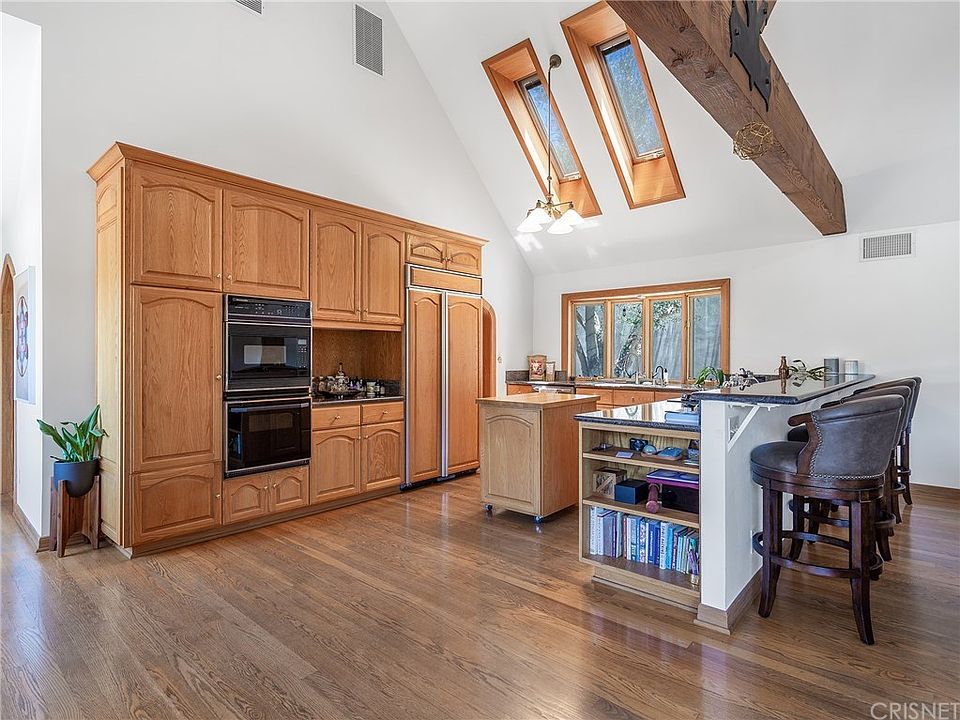 3978 Fairway Ave, Studio City, CA 91604 | Zillow