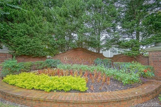 2125 McKenzie Creek Dr — Photo 24