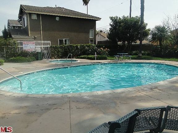 4th image of 7031 Blossom Ct