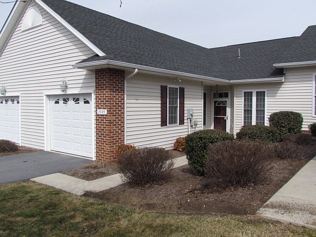 1st image of 3595 Forest Oaks Ln