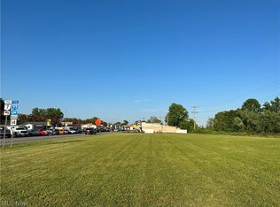 14 Route, Williamstown, WV 26187