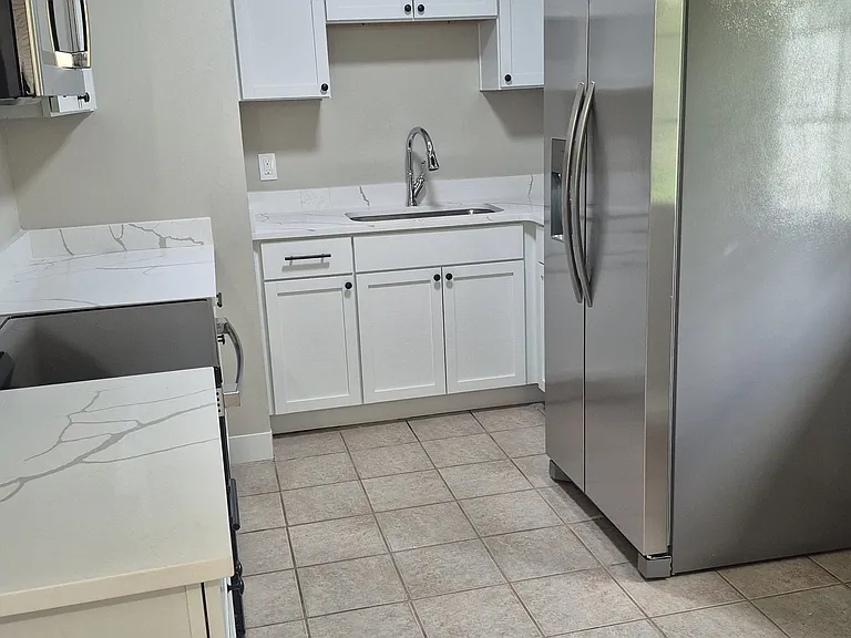 9911 Plaudit Way — Photo 5