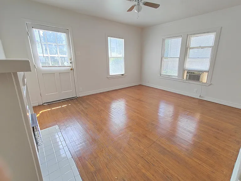 3440 Milton Ave #B — Photo 3