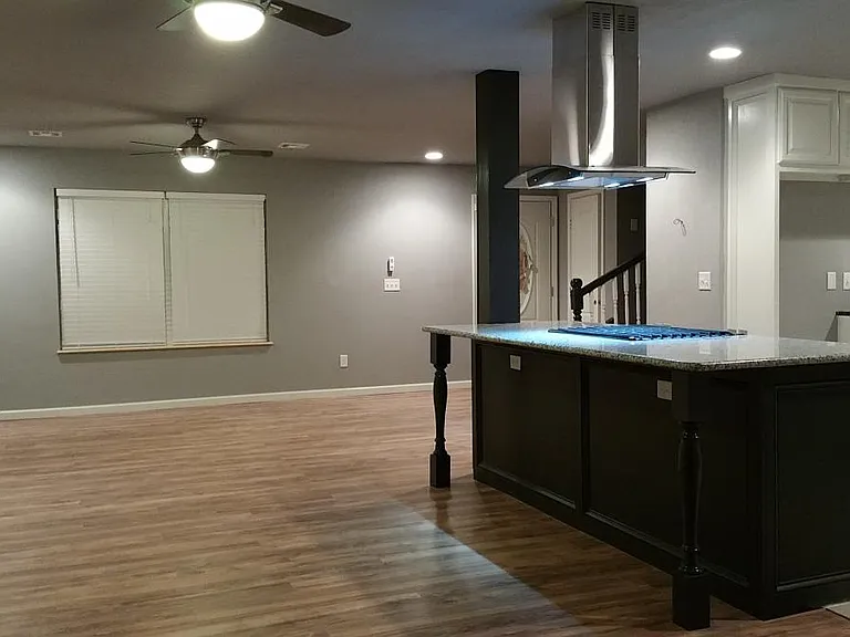 5929 Crestview Dr — Photo 5