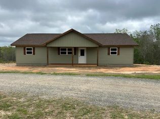 27 Howard Brothers Dr, Waynesboro, MS 39367