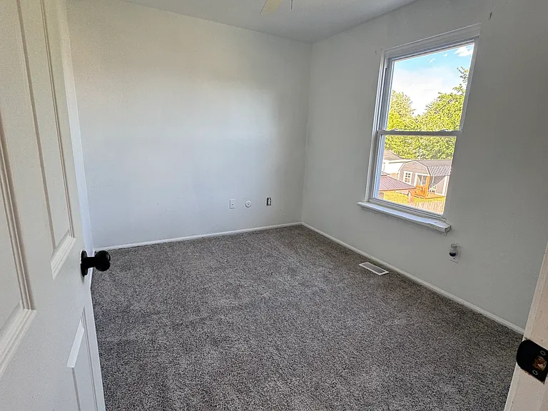 35 Farmhouse Rd — Photo 14