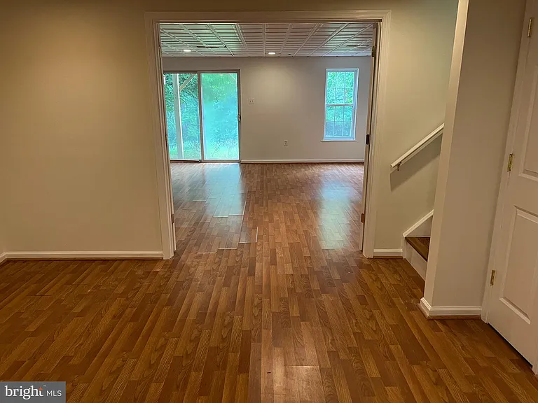 121 Lewisville Ct — Photo 14