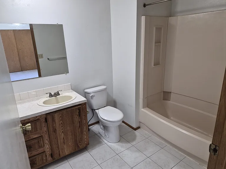 11835 Old Frontier Rd NW — Photo 4