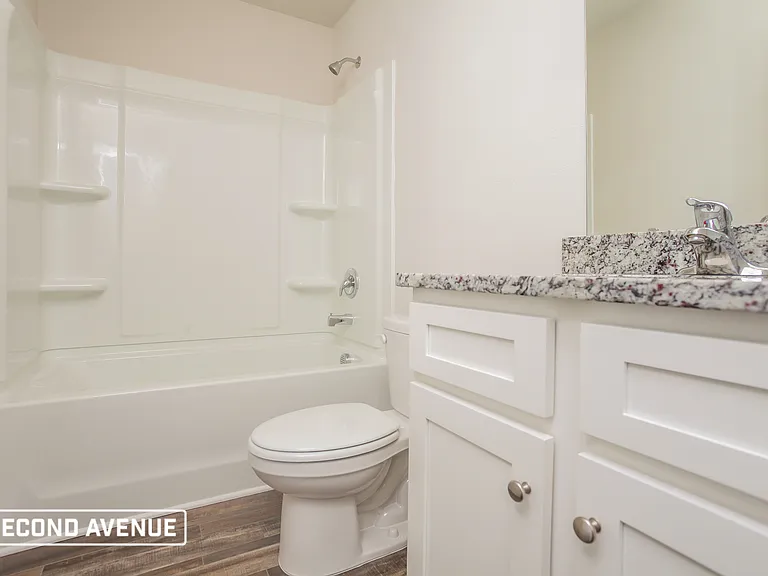 317 Greenwood Valley Ct — Photo 16