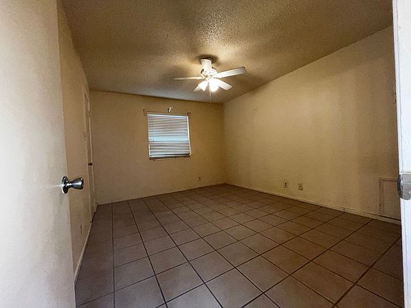 5th image of 1901 Pulliam St APT 1