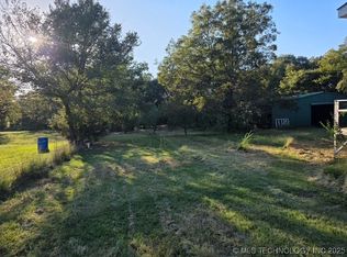 249 Badger Rd, Lone Grove, OK 73443