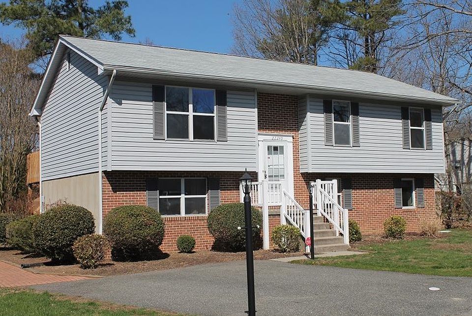22249 Hemlock Way, Great Mills 20634