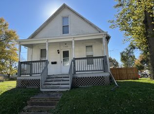 1302 W Taylor St, Bloomington, IL