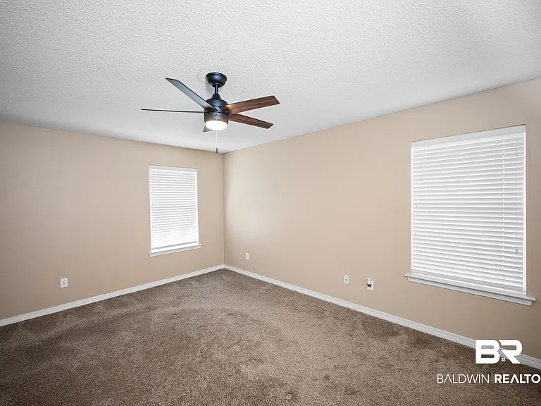 13097 Concord Dr E — Photo 21