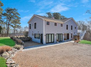 6 Marthas Park Rd, Oak Bluffs, MA 02557