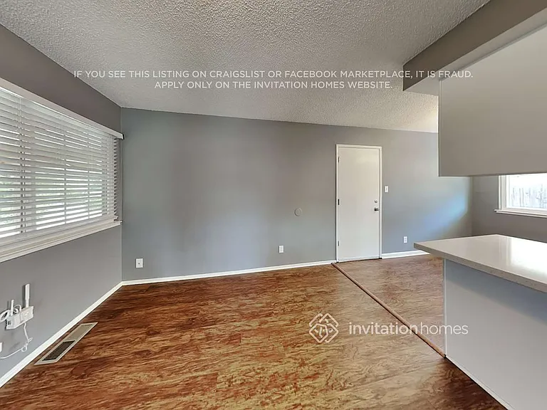 3015 Barmouth Dr — Photo 4