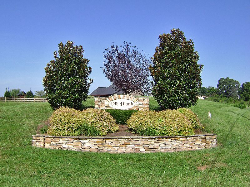 1st image of 993 Lowes Ln