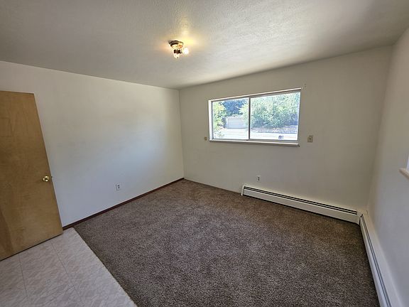 5th image of 2628 Patterson Rd