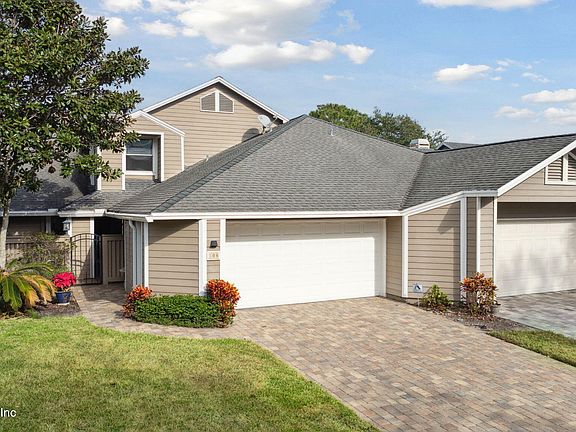 4th image of 106 WILLOW POND Lane
