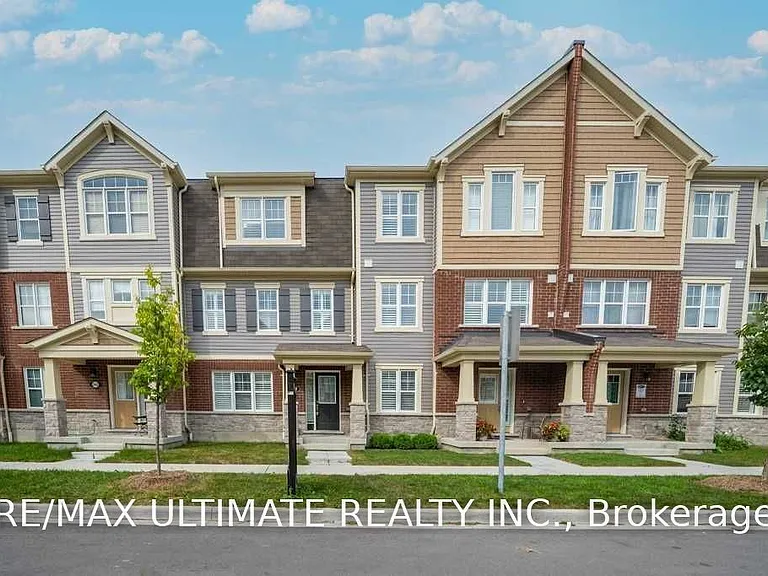 2444 Fall Harvest Cres — Photo 1