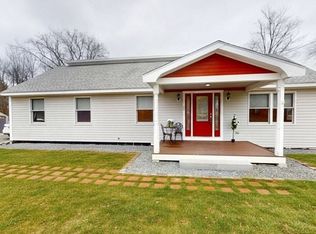 20 Academy Ave, Atkinson, NH 03811