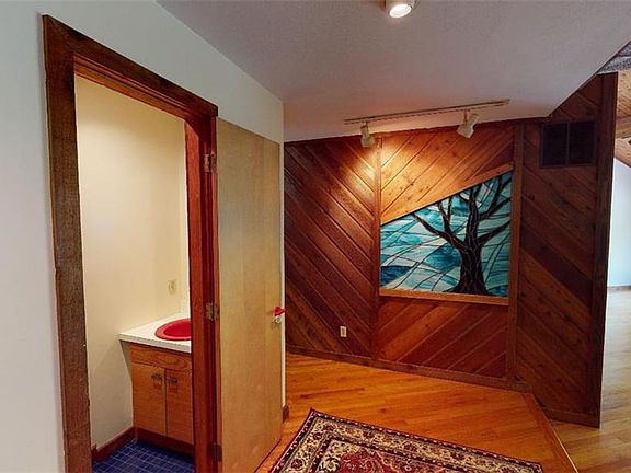 4th image of 8070 S Raven Rock Dr