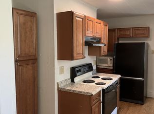 618 Chestnut St #1, Pottstown, PA 19464